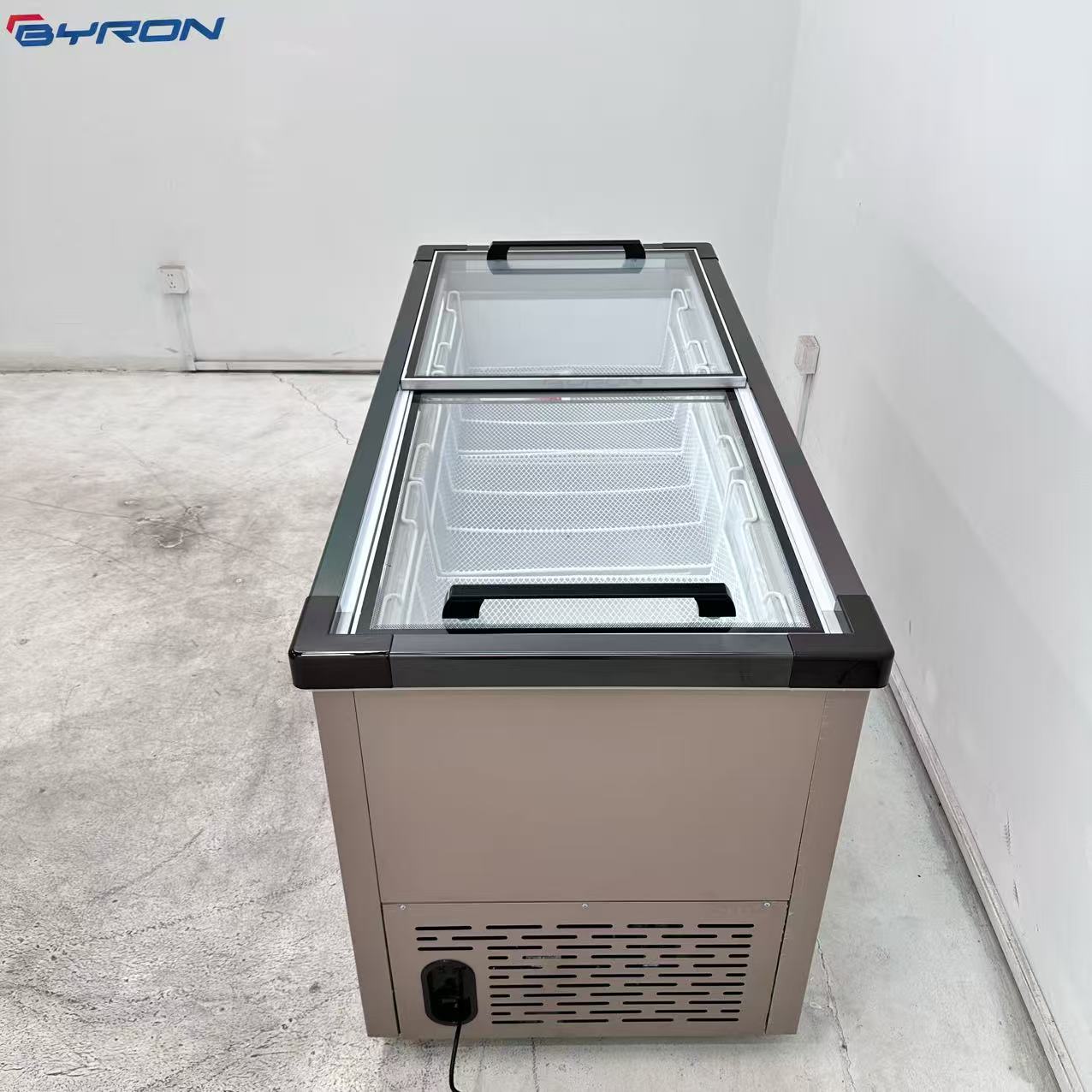 Commercial Deep Chest Freezer, - огляд і ціна Commercial Chest Freezer